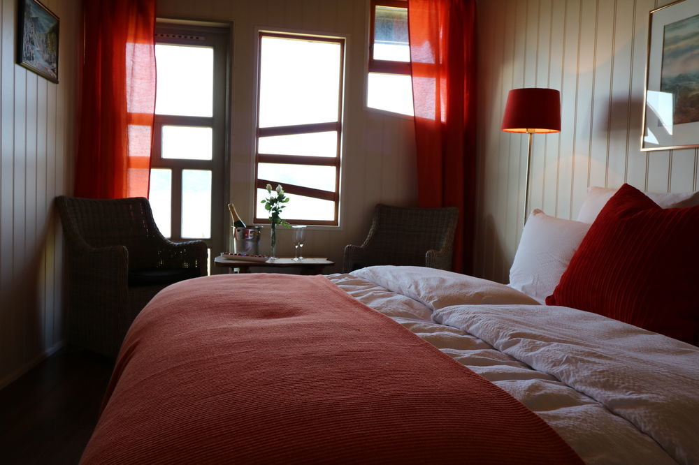 Brekkestranda Fjordhotel Brekke  Extérieur photo